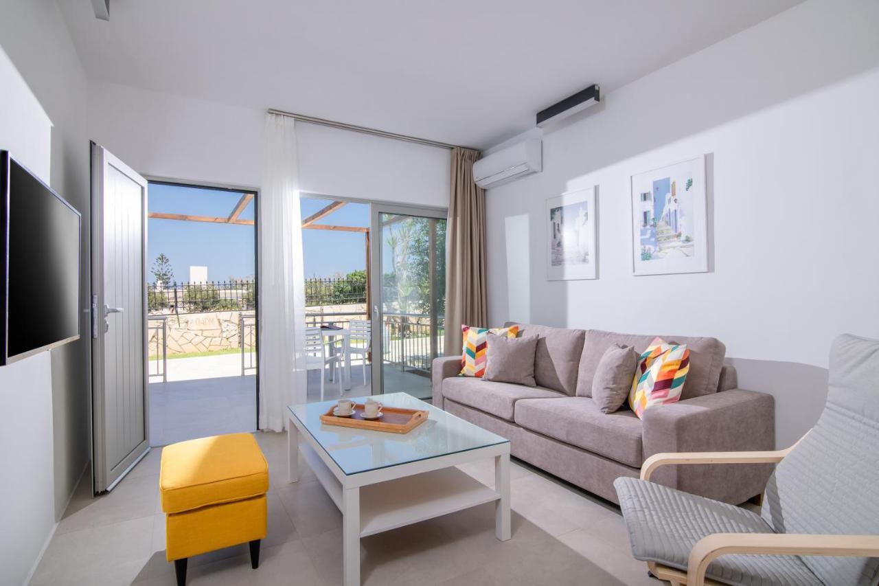 Ariadni Suites Karteros Dış mekan fotoğraf