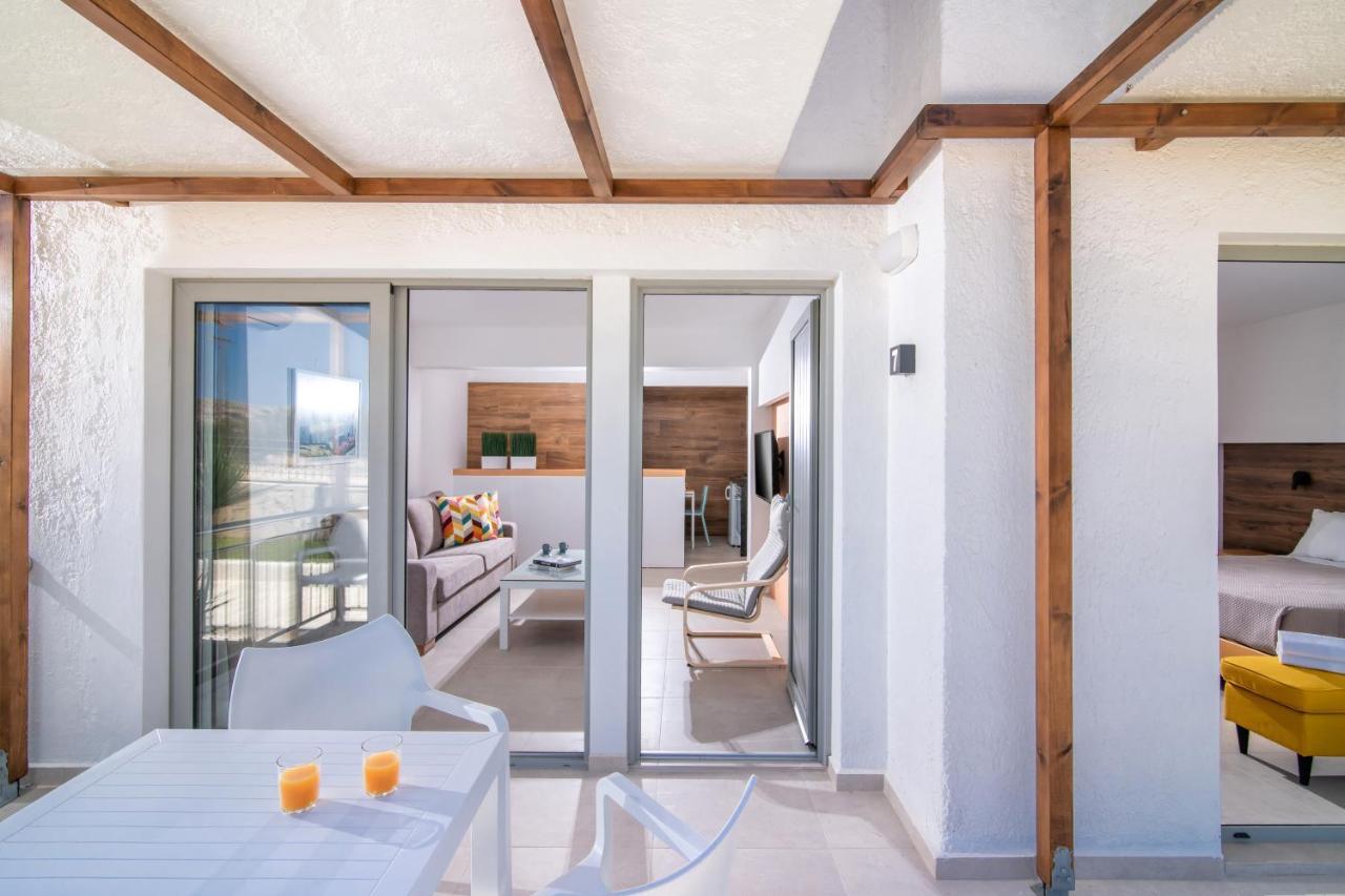 Ariadni Suites Karteros Dış mekan fotoğraf